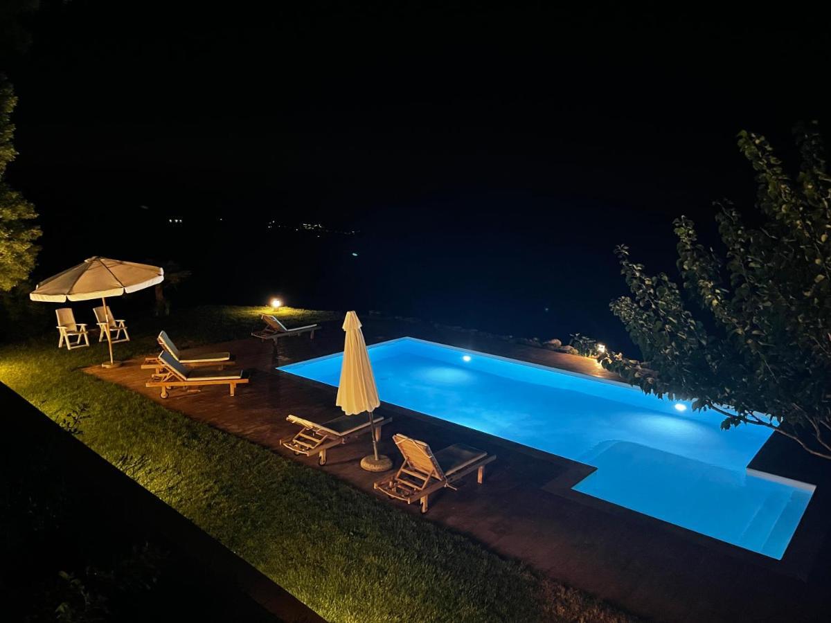 Tergu Villa Infinity מראה חיצוני תמונה